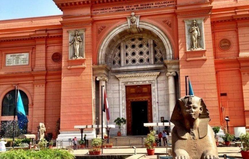 From Hurghada: Cairo Full Day Pyramids, Sphinx, Egyptian Museum With Lunch