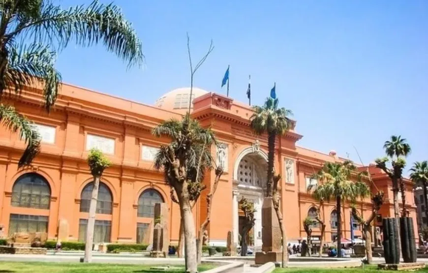 From Hurghada: Cairo Full Day Pyramids, Sphinx, Egyptian Museum With Lunch