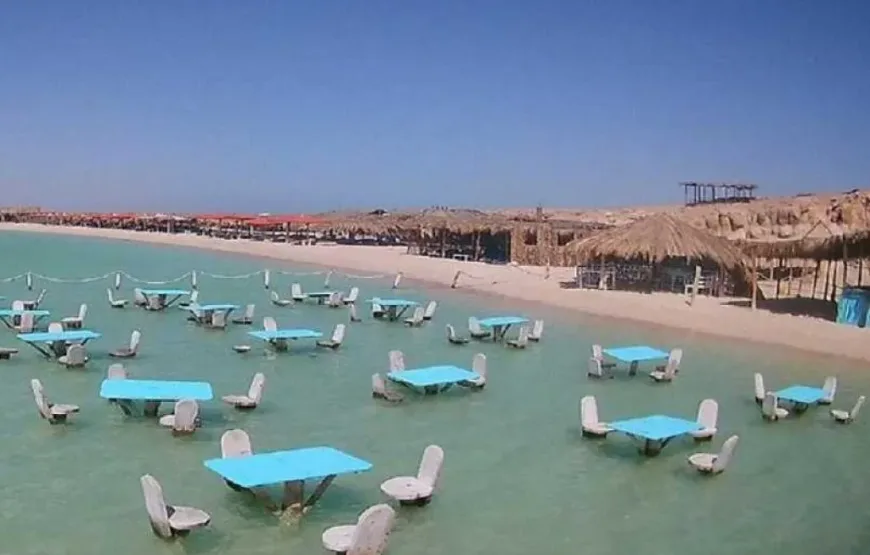 Hurghada: Full Day Boat Trip to Orange Bay Island, Snorkeling and lunch