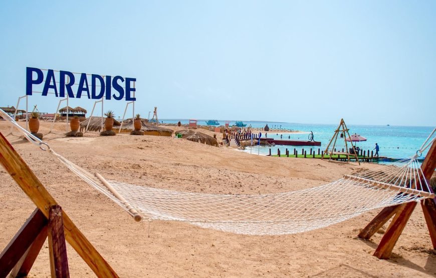 Hurghada Luxury Trip Two Islands, Lunch on the island, Snorkeling
